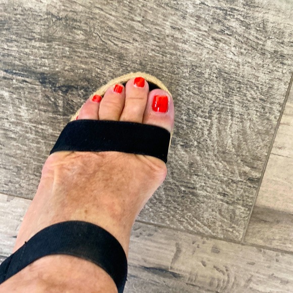 Ralph Lauren Blk Wedge sz 7 - Picture 3 of 9